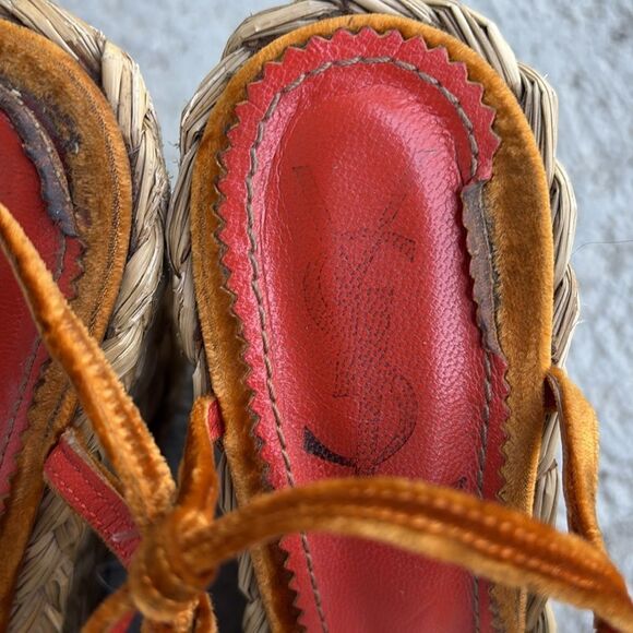 Vintage YSL Velvet Strappy platforms - Picture 6 of 12